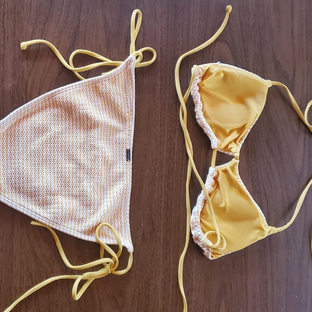 Surf Bikini - Picture 2 of 3